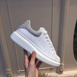 High Quality  Men and Women White Shoes